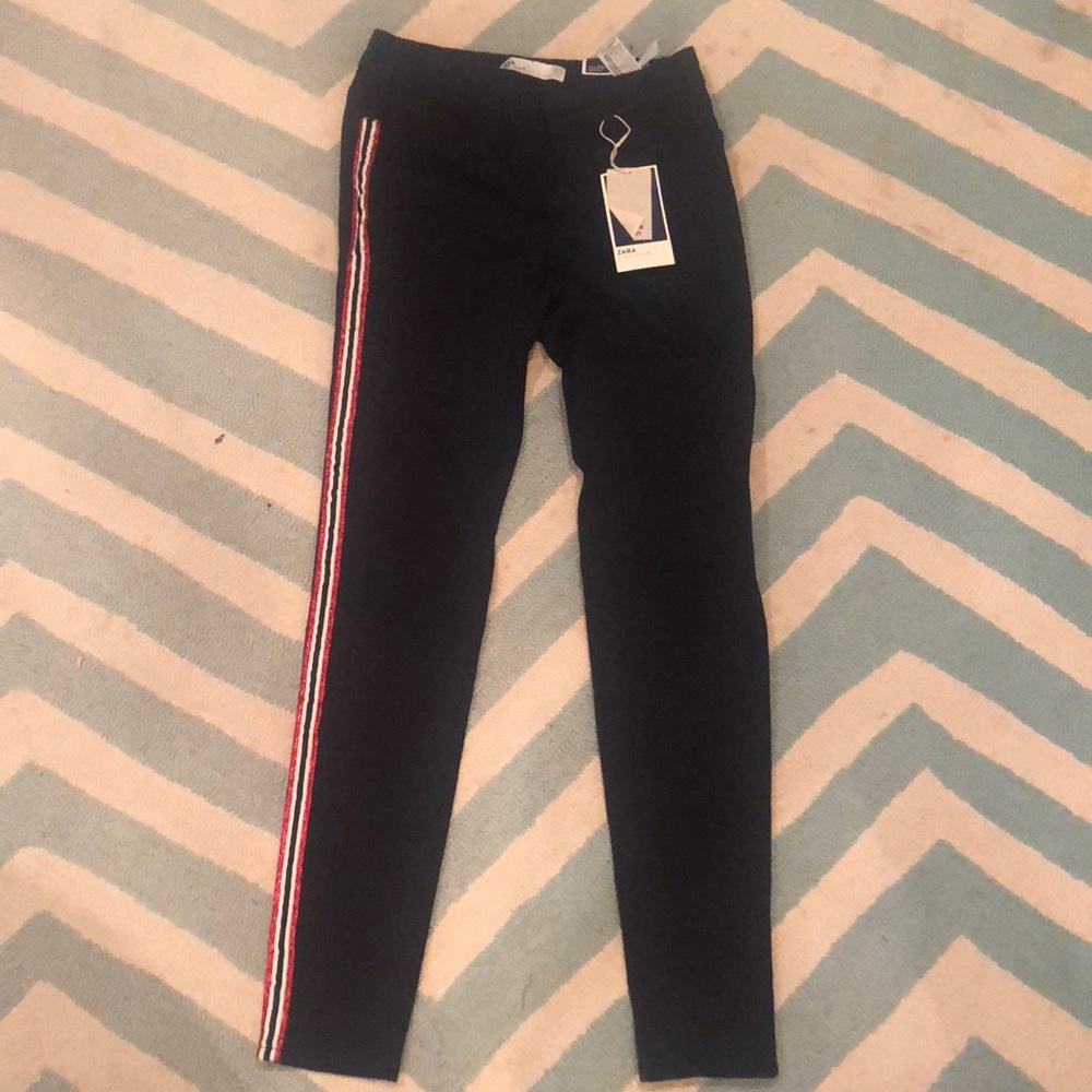 BRAND NEW WITH TAGS SKINNY JEANS